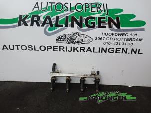 Usagé Injecteur (injection essence) Opel Corsa D 1.2 16V Prix € 50,00 Règlement à la marge proposé par Autosloperij Kralingen B.V.