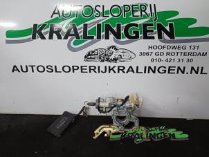 Used Ignition lock + key Daihatsu Sirion 2 (M3) 1.3 16V DVVT Price € 50,00 Margin scheme offered by Autosloperij Kralingen B.V.