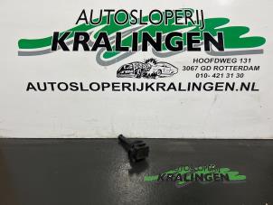 Used Pen ignition coil Volvo V70 (SW) 2.4 T 20V Price € 25,00 Margin scheme offered by Autosloperij Kralingen B.V.