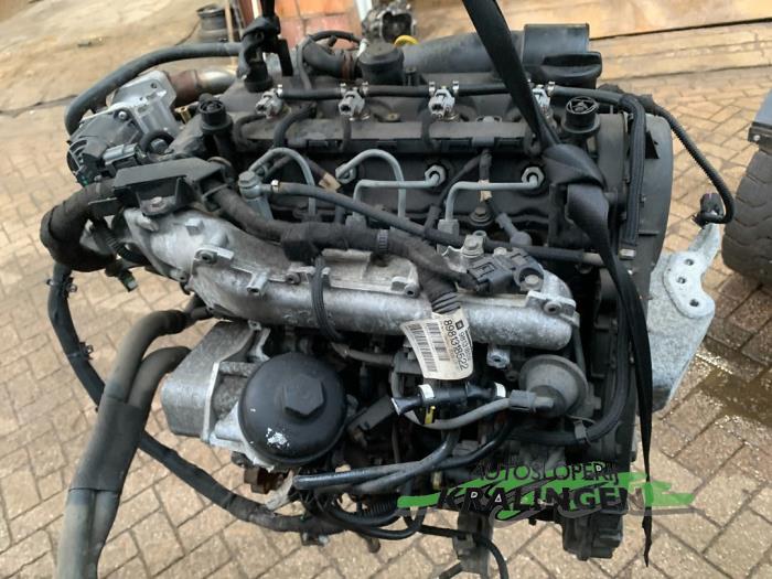 Motor van een Opel Astra J (PC6/PD6/PE6/PF6) 1.7 CDTi 16V 125 2009