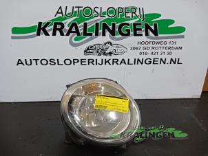 Usagé Optique avant principal droit Fiat 500 (312) 1.2 69 Prix € 75,00 Règlement à la marge proposé par Autosloperij Kralingen B.V.