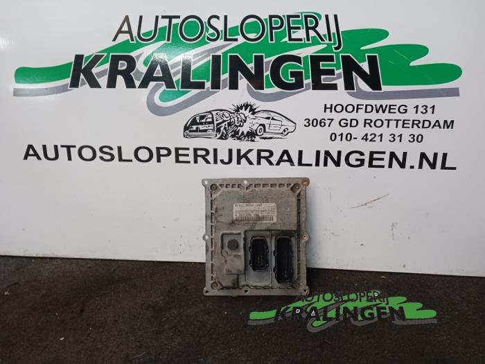Used Engine management computer Smart Fortwo Coupé (450.3) 0.7 Price € 49,98 Margin scheme offered by Autosloperij Kralingen B.V.