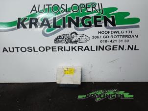 Używane Modul Comfort Volkswagen Fox (5Z) 1.2 Cena € 50,00 Procedura marży oferowane przez Autosloperij Kralingen B.V.