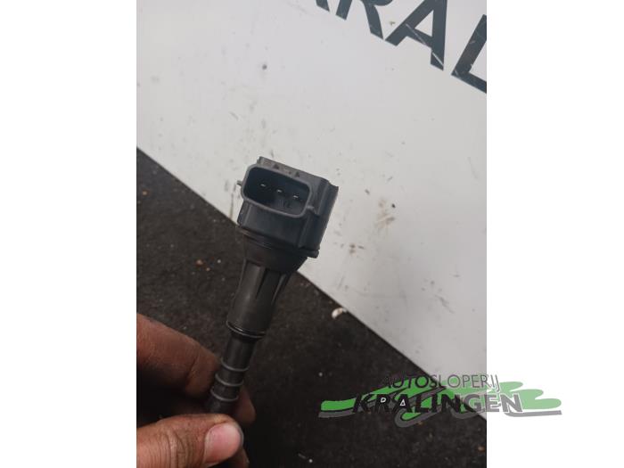 Pen ignition coil from a Nissan Almera (N16) 1.5 16V 2003