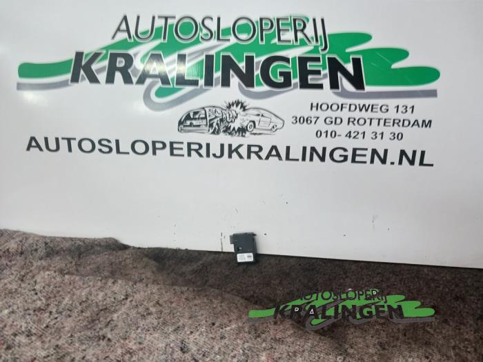 Gebrauchte Lenkwinkelsensor Audi A3 (8P1) 2.0 16V FSI Preis € 9,99 Margenregelung angeboten von Autosloperij Kralingen B.V.