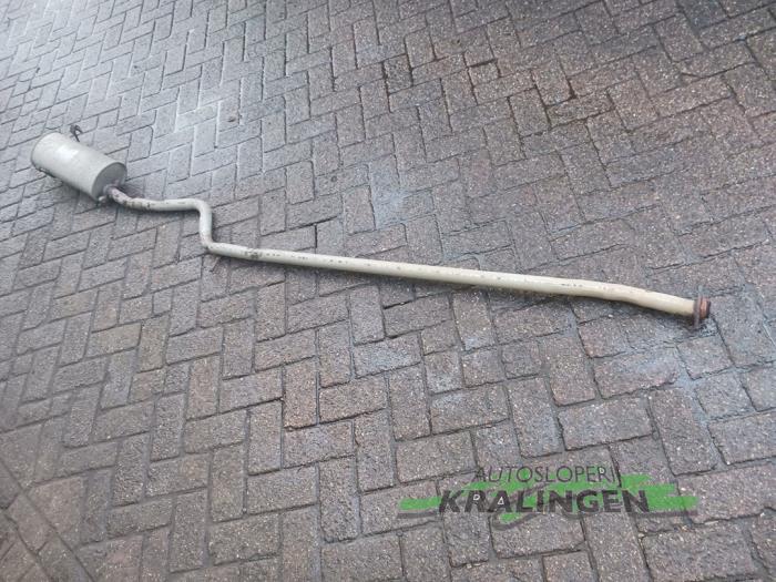 Usagé Echappement (complet) Peugeot 106 II 1.4 XN,XR,XT Prix € 100,00 Règlement à la marge proposé par Autosloperij Kralingen B.V.