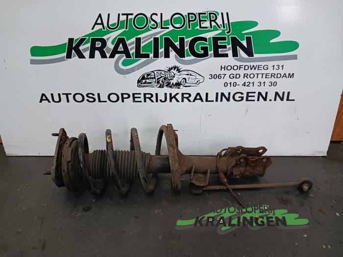 Kia Rio Front shock absorbers, right stock | ProxyParts.com