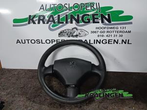 Used Steering wheel Peugeot 206 (2A/C/H/J/S) 1.4 XR,XS,XT,Gentry Price € 50,00 Margin scheme offered by Autosloperij Kralingen B.V.