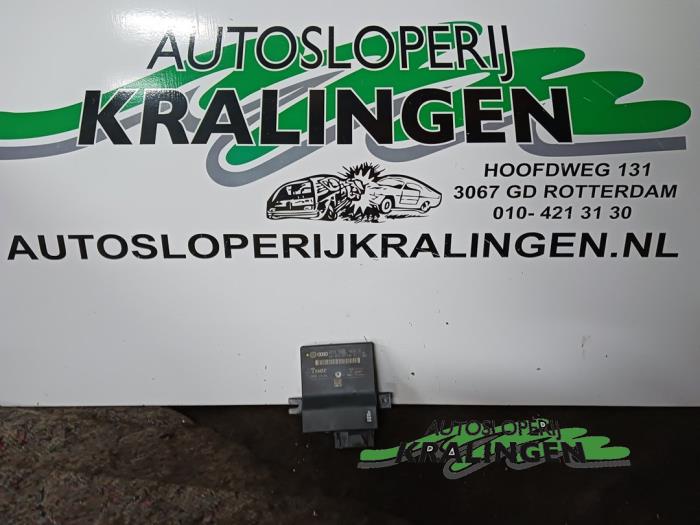 Begagnade Gateway-modul Audi A6 (C6) 3.0 TDI V6 24V Quattro Pris € 19,98 Marginaltabell erbjuds av Autosloperij Kralingen B.V.