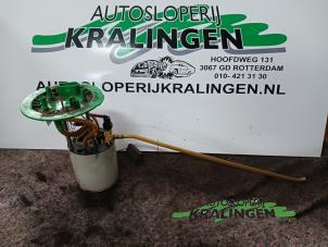 Gebrauchte Benzinpumpe Audi A6 (C6) 3.2 V6 24V FSI Quattro Preis auf Anfrage angeboten von Autosloperij Kralingen B.V.