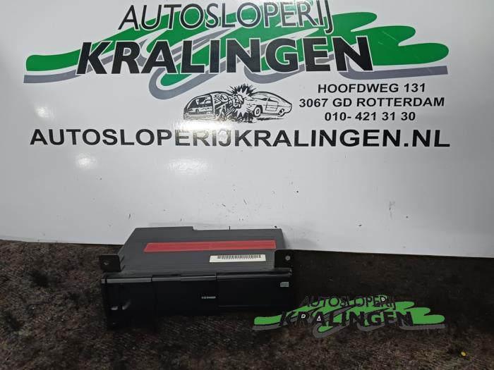 Gebrauchte CD Wechsler BMW X5 (E53) 3.0 24V Preis € 29,99 Margenregelung angeboten von Autosloperij Kralingen B.V.