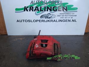Used Front brake calliper, left Audi A6 (C6) 3.2 V6 24V FSI Quattro Price on request offered by Autosloperij Kralingen B.V.