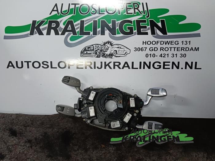 Begagnade Spak, rattstång BMW 7 serie (E65/E66/E67) 730d 24V Pris € 99,99 Marginaltabell erbjuds av Autosloperij Kralingen B.V.