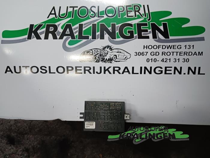 Usagé Ordinateur éclairage BMW 7 serie (E65/E66/E67) 730d 24V Prix € 199,99 Règlement à la marge proposé par Autosloperij Kralingen B.V.
