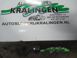 Used Central locking motor Volvo V40 (VW) 2.0 16V Price € 25,00 Margin scheme offered by Autosloperij Kralingen B.V.