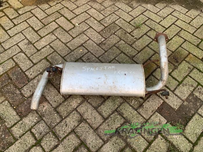 Gebrauchte Auspuff Enddämpfer Mitsubishi Space Star (DG) 1.6 16V Preis € 50,00 Margenregelung angeboten von Autosloperij Kralingen B.V.