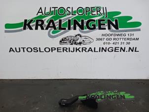 Usagé Commutateur feu clignotant Suzuki Wagon-R+ (RB) 1.3 16V Prix € 25,00 Règlement à la marge proposé par Autosloperij Kralingen B.V.