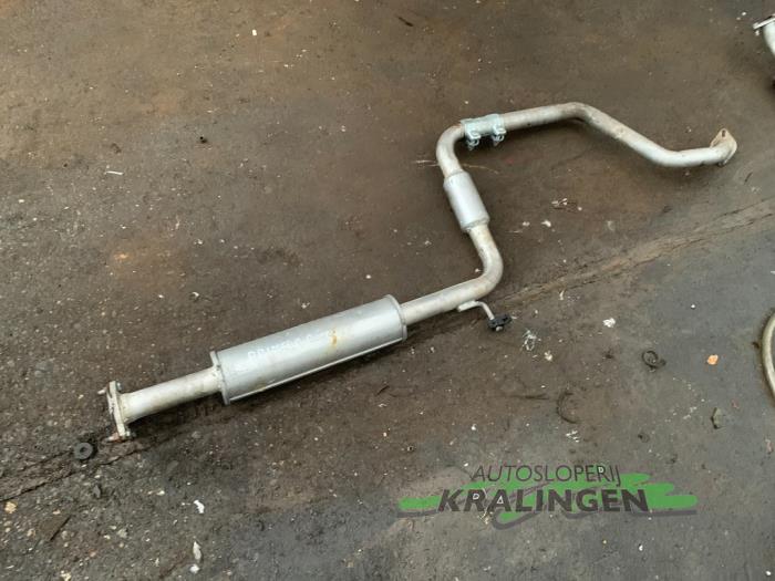 Gebrauchte Auspuff Mitteldämpfer Nissan Primera (P11) 2.0 16V Preis € 40,00 Margenregelung angeboten von Autosloperij Kralingen B.V.