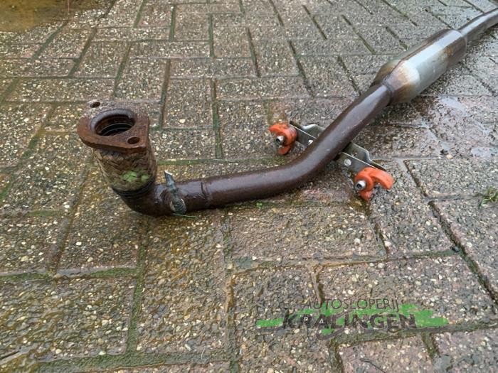 Exhaust middle silencer from a Hyundai i10 (F5) 1.1i 12V