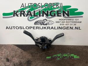 Usagé Commodo d'essuie glace Volkswagen Golf V (1K1) 2.0 FSI 16V Prix € 25,00 Règlement à la marge proposé par Autosloperij Kralingen B.V.