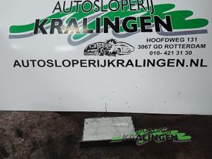 Usados Soporte de tazas Volkswagen Bora (1J2) 2.0 Precio € 20,00 Norma de margen ofrecido por Autosloperij Kralingen B.V.