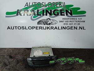 Usados Reproductor de CD y radio Citroen C1 1.0 12V Precio € 35,00 Norma de margen ofrecido por Autosloperij Kralingen B.V.