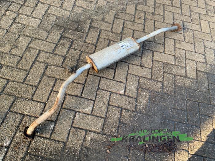 Gebrauchte Auspuff Mitteldämpfer Nissan Micra (K12) 1.0 16V Preis € 35,00 Margenregelung angeboten von Autosloperij Kralingen B.V.