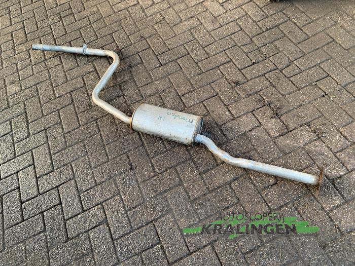 Gebrauchte Auspuff Mitteldämpfer Ford Mondeo II Wagon 2.0i 16V E2/96 EEC Preis € 40,00 Margenregelung angeboten von Autosloperij Kralingen B.V.