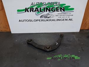 Gebrauchte Querlenker links vorne Peugeot 206 (2A/C/H/J/S) 1.6 XS,XT Preis € 40,00 Margenregelung angeboten von Autosloperij Kralingen B.V.