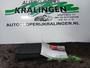 Usagé Livret d'instructions Mitsubishi Colt (Z2/Z3) 1.3 16V Prix € 10,00 Règlement à la marge proposé par Autosloperij Kralingen B.V.