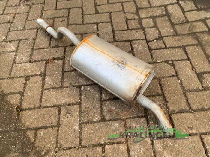 Gebrauchte Auspuff Enddämpfer Renault Clio II (BB/CB) 1.6 RN, RT Preis € 50,00 Margenregelung angeboten von Autosloperij Kralingen B.V.