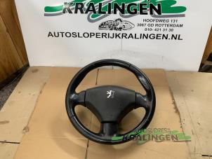 Used Steering wheel Peugeot 206 (2A/C/H/J/S) 1.4 HDi Price € 50,00 Margin scheme offered by Autosloperij Kralingen B.V.