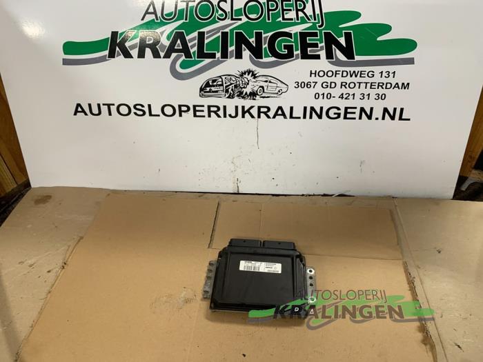 Used Engine management computer Renault Twingo (C06) 1.2 Price € 49,99 Margin scheme offered by Autosloperij Kralingen B.V.