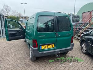 Used Minibus/van rear door Peugeot Partner 1.9D Price € 100,00 Margin scheme offered by Autosloperij Kralingen B.V.