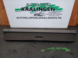 Usagé Bâche coffre à bagages Ford Kuga I 2.0 TDCi 16V Prix sur demande proposé par Autosloperij Kralingen B.V.