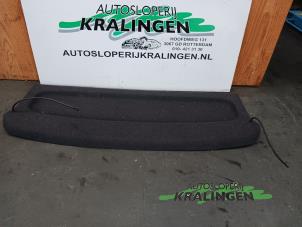 Usagé Plage arrière Nissan Micra (K11) 1.4 16V Prix € 35,00 Règlement à la marge proposé par Autosloperij Kralingen B.V.