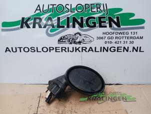 Usagé Rétroviseur droit Austin Mini Open (R52) 1.6 16V One Prix € 25,00 Règlement à la marge proposé par Autosloperij Kralingen B.V.