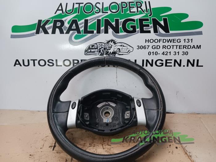 Używane Kierownica Austin Mini Open (R52) 1.6 16V One Cena € 50,00 Procedura marży oferowane przez Autosloperij Kralingen B.V.
