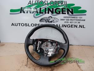 Usagé Volant Renault Scénic II (JM) 2.0 16V Prix € 70,00 Règlement à la marge proposé par Autosloperij Kralingen B.V.