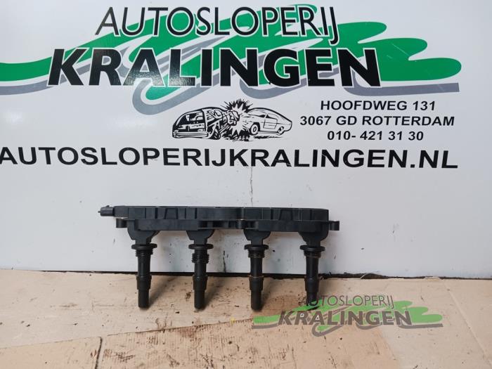Usagé Bobine Opel Meriva (A) 1.8 16V Prix € 50,00 Règlement à la marge proposé par Autosloperij Kralingen B.V.
