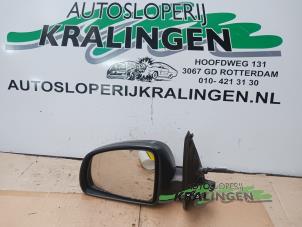 Używane Lusterko zewnetrzne lewe Opel Meriva 1.7 CDTI 16V Cena € 25,00 Procedura marży oferowane przez Autosloperij Kralingen B.V.