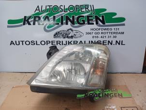 Used Headlight, left Opel Meriva 1.7 CDTI 16V Price € 50,00 Margin scheme offered by Autosloperij Kralingen B.V.