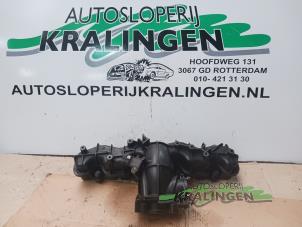 Używane Kolektor dolotowy Peugeot Boxer (U9) 2.2 HDi 130 Euro 5 Cena na żądanie oferowane przez Autosloperij Kralingen B.V.