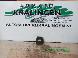 Usados Ordenador calefacción Mercedes ML I (163) 270 2.7 CDI 20V Precio € 25,00 Norma de margen ofrecido por Autosloperij Kralingen B.V.