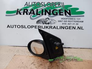 Gebrauchte Außenspiegel links Peugeot 107 1.0 12V Preis € 35,00 Margenregelung angeboten von Autosloperij Kralingen B.V.