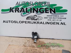Usagé Module immobiliser Peugeot 107 1.0 12V Prix € 25,00 Règlement à la marge proposé par Autosloperij Kralingen B.V.