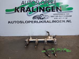 Gebrauchte Injektor (Benzineinspritzung) Opel Signum (F48) 2.2 direct 16V Preis auf Anfrage angeboten von Autosloperij Kralingen B.V.