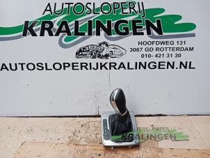 Usagé Enveloppe levier de vitesse Volkswagen Passat Variant (365) 1.4 TSI 16V Prix € 30,00 Règlement à la marge proposé par Autosloperij Kralingen B.V.