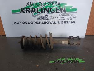 Usagé Amortisseur avant gauche Peugeot Bipper (AA) 1.4 HDi Prix sur demande proposé par Autosloperij Kralingen B.V.