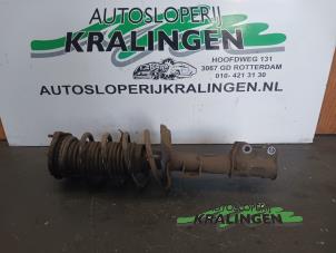 Usagé Amortisseur avant droit Peugeot Bipper (AA) 1.4 HDi Prix sur demande proposé par Autosloperij Kralingen B.V.